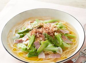 キャベツとアスパラの白だしスープパスタ-レシピのメイン写真