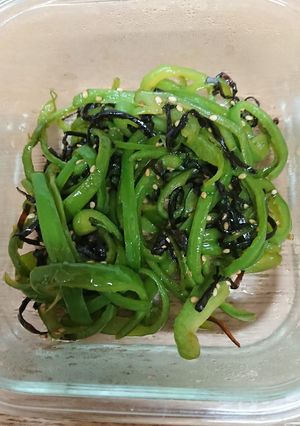 ピーマンの塩昆布炒め-レシピのメイン写真