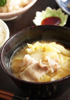 豚バラと白菜のお味噌汁-レシピのメイン写真