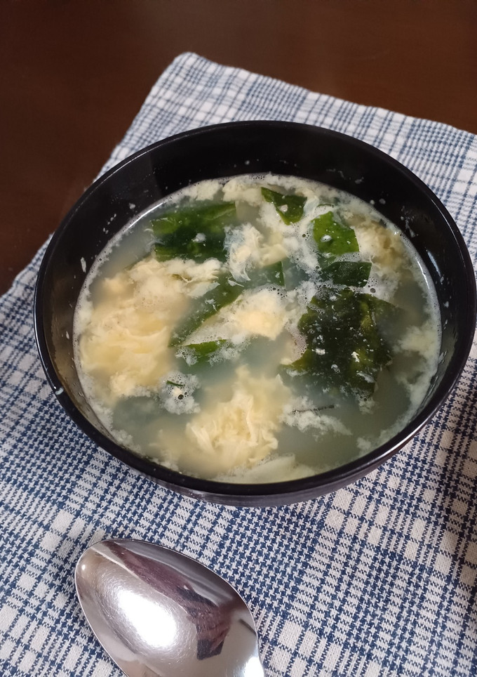 卵とワカメの中華スープ-レシピのメイン写真