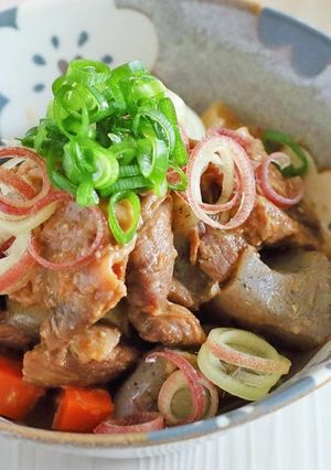 牛スジ肉とこんにゃくの味噌煮-レシピのメイン写真