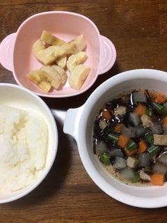 11ヶ月☆ごはん まぐろの五目煮 バナナ-レシピのメイン写真