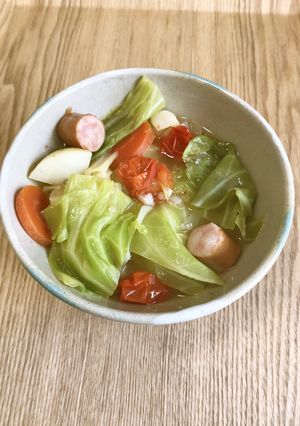 【野菜ソムリエ】キャベツのコンソメスープ-レシピのメイン写真