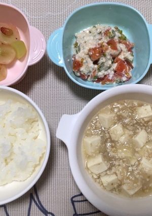 11ヶ月☆ごはん 麻婆豆腐 チーズあえ-レシピのメイン写真