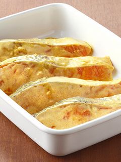 サーモントラウトのカレーヨーグルト漬け-レシピのメイン写真
