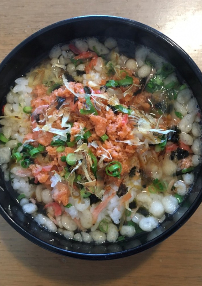 簡単美味しい！鮭フレークで鮭茶漬け-レシピのメイン写真