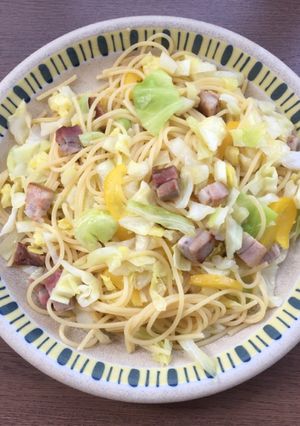 春きゃべつとベーコンとパプリカのパスタ-レシピのメイン写真