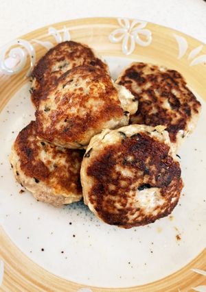 ひじきと豆腐の和風ハンバーグ-レシピのメイン写真