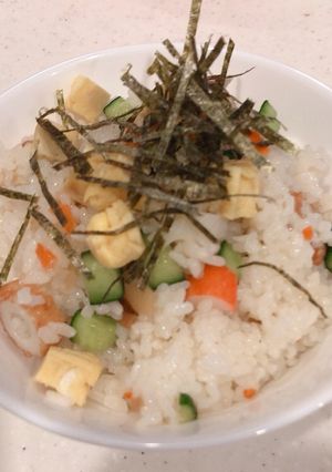 市販品五目＋五目で、節約十目ちらし寿司！-レシピのメイン写真