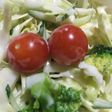 キャベツとブロッコリー、プチトマトサラダ