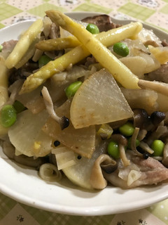 ホワイトアスパラ入り、豚バラ+野菜炒め。-レシピのメイン写真