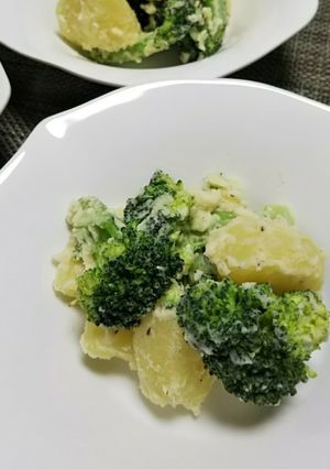 粉ふきいもとブロッコリーのバターあえ-レシピのメイン写真