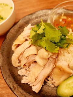 カオマンガイ風ごはんと鶏ダシスープ-レシピのメイン写真