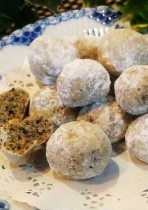 すり黒胡麻のスノーボールクッキー♪-レシピのメイン写真