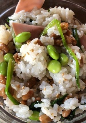 納豆とほうれん草のご飯（枝豆入り）-レシピのメイン写真