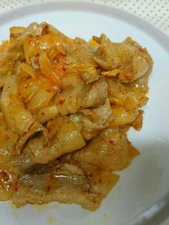 子どもも食べられる豚キムチ炒め♪-レシピのメイン写真