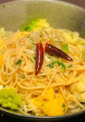 ロマネスコとカリフラワーのペペロンチーノ-レシピのメイン写真