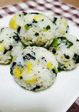 韓国風おにぎり ⁄ チュモクパプ レシピ-レシピのメイン写真