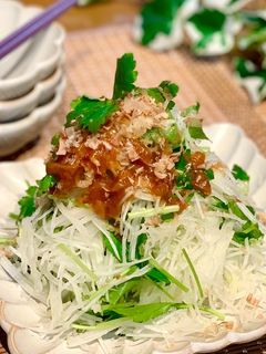 大根とみつばの梅ぇ~サラダ♪-レシピのメイン写真