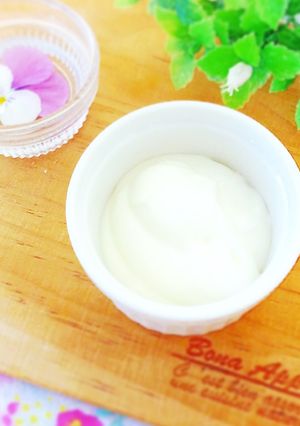 ヨーグルトクリーム✨-レシピのメイン写真