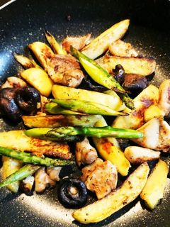 鶏肉とじゃがいも簡単炒め-レシピのメイン写真