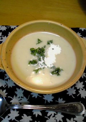 ジャガイモの冷たいスープ♪ビシソワーズ-レシピのメイン写真