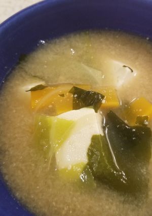 お手軽☆お好みの野菜でほっこりお味噌汁♬-レシピのメイン写真