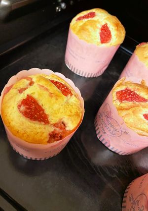 いちごとホワイトチョコレートのマフィン-レシピのメイン写真