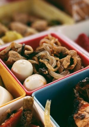 お弁当にも！豚もつと根菜の中華ピリ辛煮-レシピのメイン写真