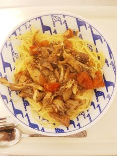 サバとトマトと舞茸の和風パスタ-レシピのメイン写真
