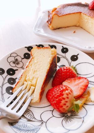 混ぜて焼くだけ クリーミー チーズケーキ-レシピのメイン写真