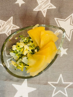 離乳食✩.*˚りんご煮のさっぱりサラダ-レシピのメイン写真