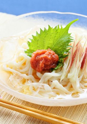 爽やかな味わい☆冷やし梅うどん-レシピのメイン写真