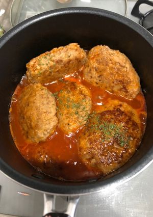 簡単@煮込みハンバーグ用トマトソース-レシピのメイン写真