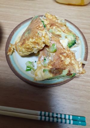 ブロッコリーと玉ねぎのオムレツ-レシピのメイン写真