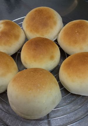 HBでこねる！生食パン風の丸パン-レシピのメイン写真