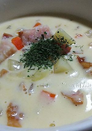 ベーコンと彩り野菜のクリームスープ-レシピのメイン写真