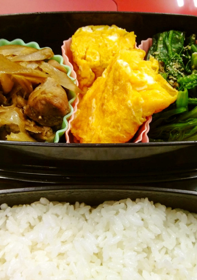 鶏牛蒡と甘い卵焼きのお弁当-レシピのメイン写真