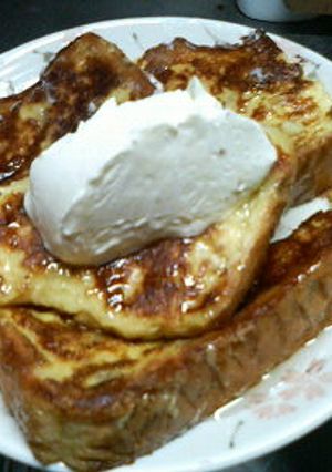 フレンチトーストwithサワークリーム-レシピのメイン写真