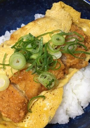ファミチキ親子丼-レシピのメイン写真