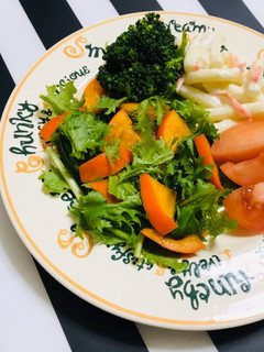 わさび菜と柿のサラダ-レシピのメイン写真