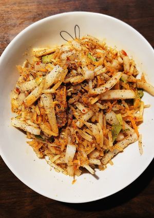 細切り大根の豆板醤和え-レシピのメイン写真