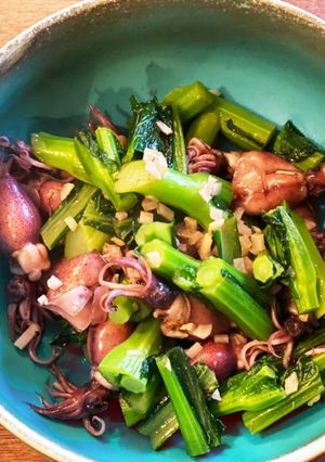 旬の味　菜の花とホタルイカのニンニク炒め-レシピのメイン写真
