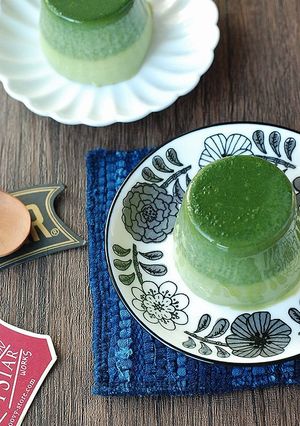 混ぜて固めるだけ♡簡単♡抹茶みるくプリン-レシピのメイン写真
