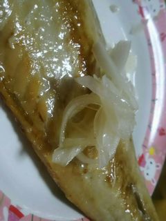 酢玉ねぎレシピNo.3さっぱり焼きサバ!-レシピのメイン写真