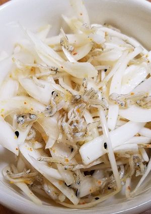 やみつき！新玉ねぎのごま油-レシピのメイン写真