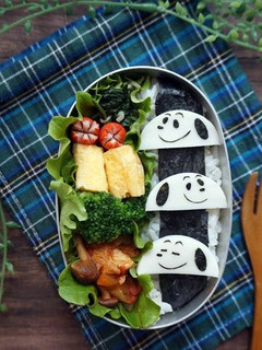 かまぼこde簡単スヌーピーキャラ弁-レシピのメイン写真