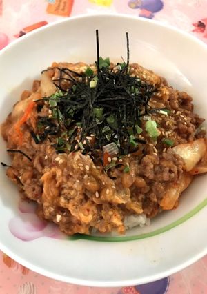 フライパン1つで激旨♡納豆キムチそぼろ丼-レシピのメイン写真