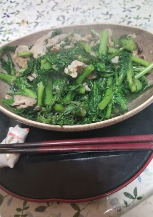 無農薬野菜　豚こまと春菊のサクッと炒め-レシピのメイン写真
