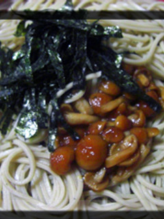 生卵で食べる盛りそば-レシピのメイン写真